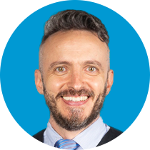 Dr. Renato Savi - Sistema de Implantes Arcsys